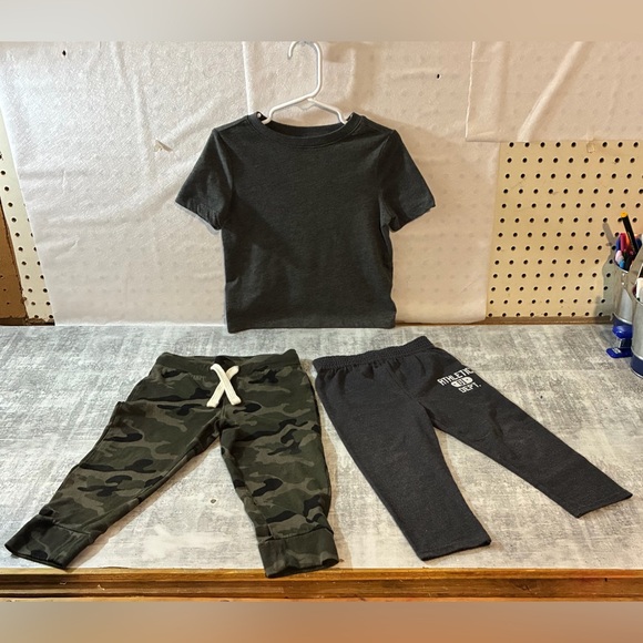 Garanimals Other - Boys 3 Piece Shirt and Joggers Set. Clean and in Great Condition. Size 2T. $7